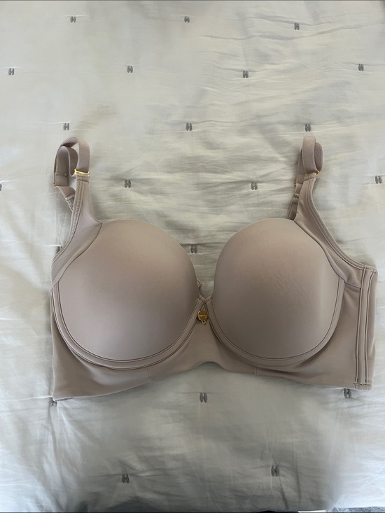 Leonisa Other - Leonisa Nude Full-Coverage Molded Bra